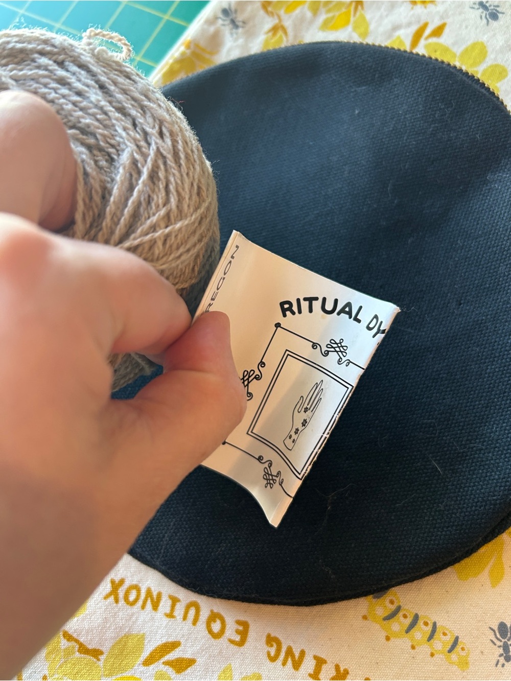 YARN DESTASH / Ritual Dyes Bundle - Picture 10 of 10